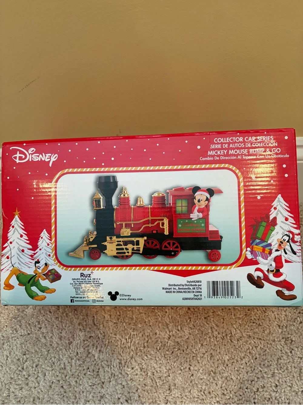 Disney Mickey Mouse Holiday Train Bump & Go Collector Car